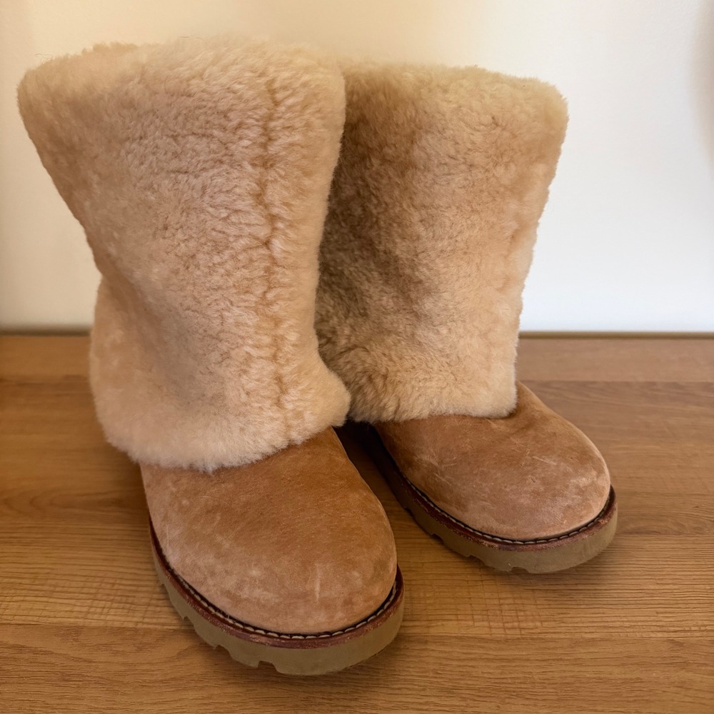 UGG Maylin Chestnut Sheepskin Fold Over Cuff Boots Womens 5 Style 3220 Winter